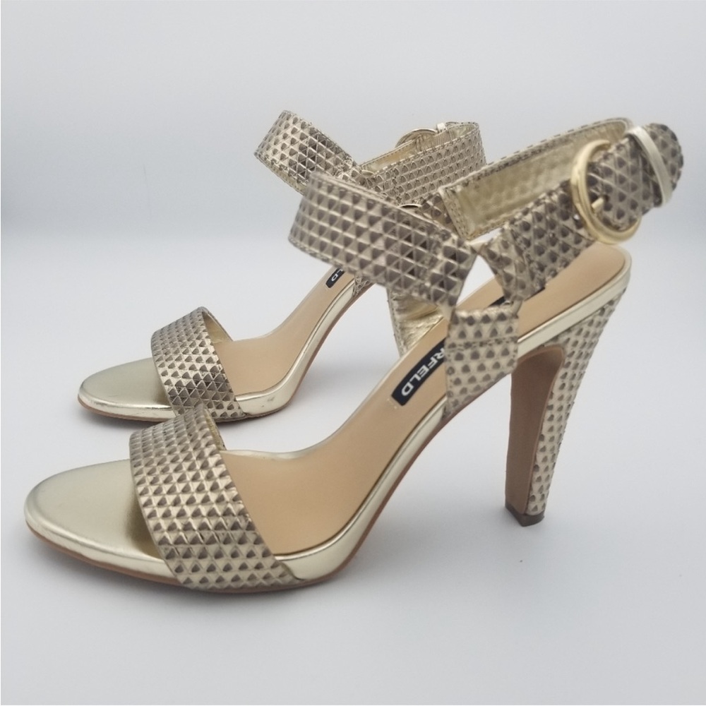 Karl Lagerfeld Paris Women's Cieone Dress Heeled Sandals Gold Triangle Metallic